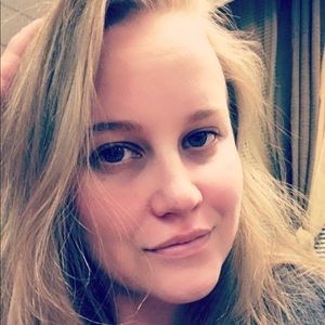 Meet your Posher, Siobhan